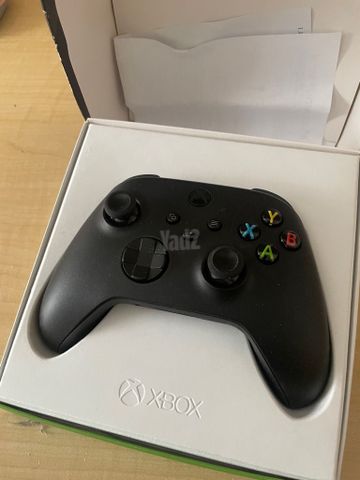 שלט Xbox Wireless Carbon Black