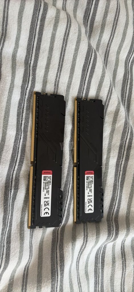 ram ddr4 32gb (16x2) זכרון ראם