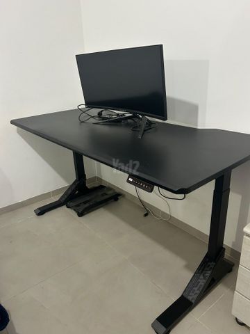 כיסא גיימינג Noblechairs DOOM