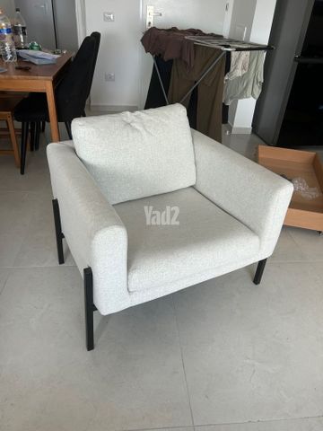 כורסה מאיקאה