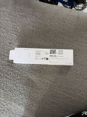 Apple Pencil Pro חדש באריזה