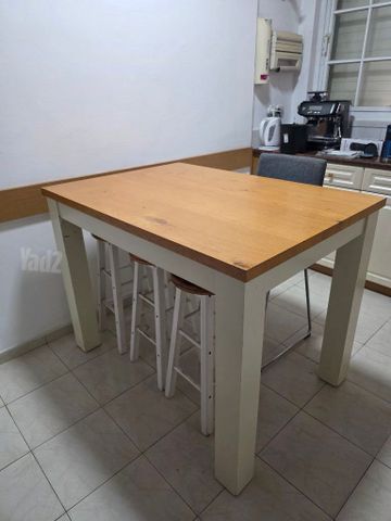 שולחן בר
