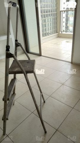 סולם יציב, נפתח