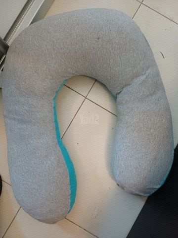 כרית הנקה