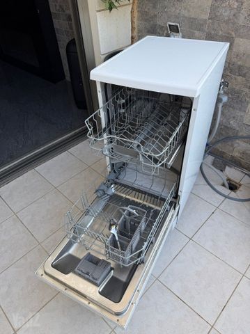 מדיח כלים Bosch צר 45 סמ