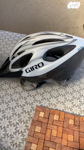 קסדה  BELT ETTO GIRO