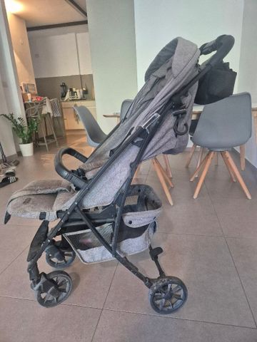 עגלה טיולון Vyper Sport line