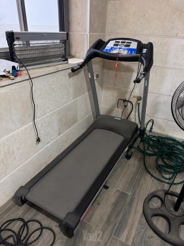 הליכון ממש טוב וגמיש במחיר