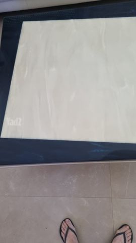 שולחן ייחודי