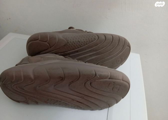 נעלי UGG
