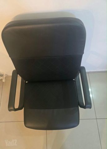 כסא משרדי