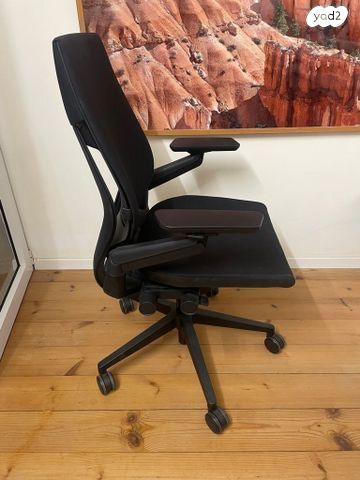 Steelcase Gesture