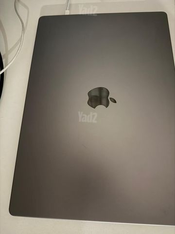 MacBook Pro M2 Max 64GB