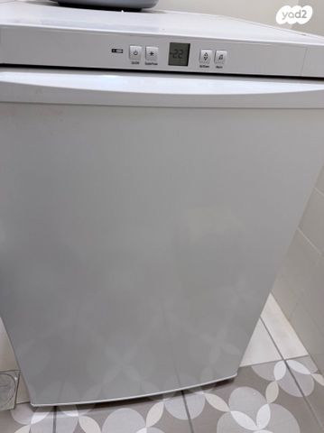 2 מקפיאים לבהר