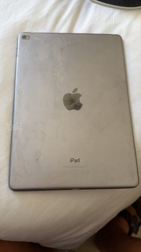 ‏iPad Air 2