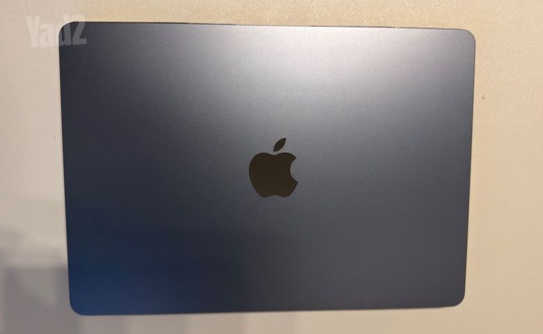 MacBook Air M2 16GB 256GB