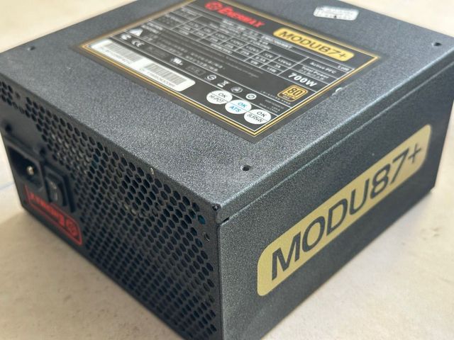 ספק כוח 700 ואט Enermax Modu87
