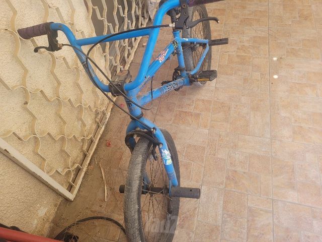 אופני פעלולים BMX