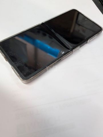 סמסונג גלקסי z flip 7