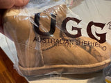 *NEW* UGG AUSTRALIA 38