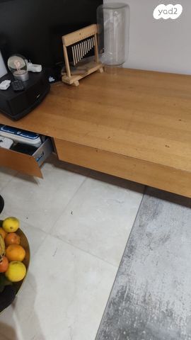 שולחן סלון גדול