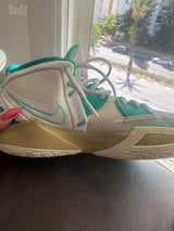Nike Kyrie Infinity