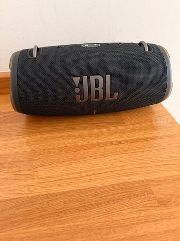 רמקול נייד jbl