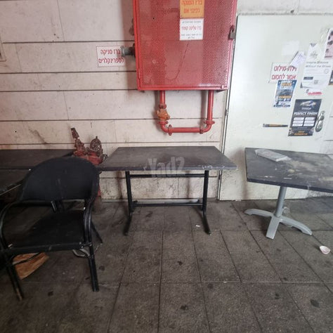 7 שולחנות למסעדה
