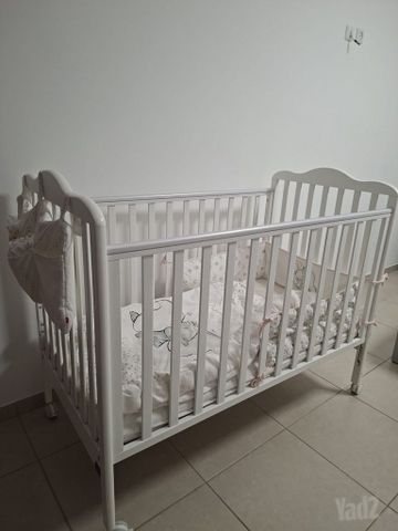 מיטת תינוק