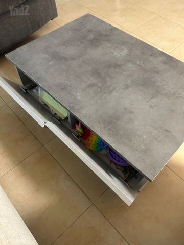 שולחן סלון