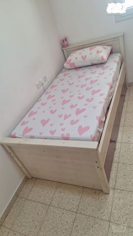 מיטה נוער
