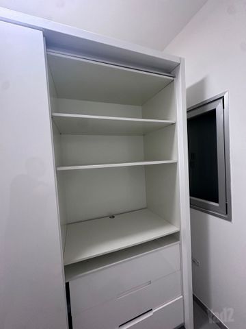 ארון קיר