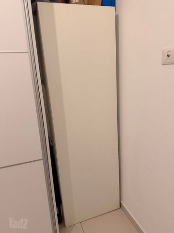 ארון דלת אחת