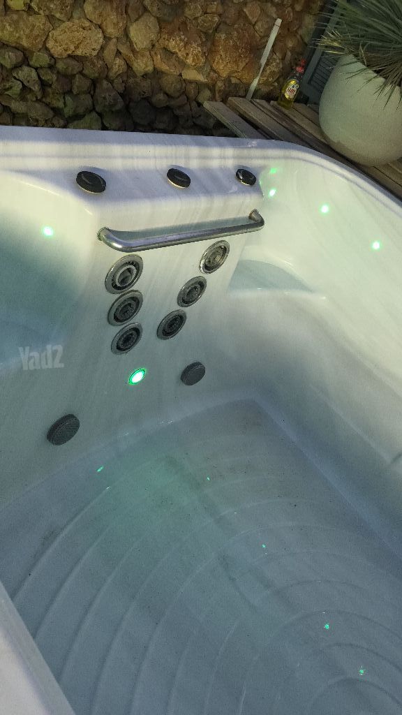 בריכת זרמים