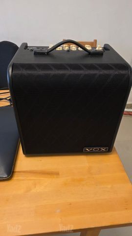 מגבר VOX