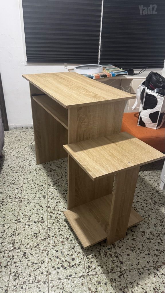 שולחן מחשב