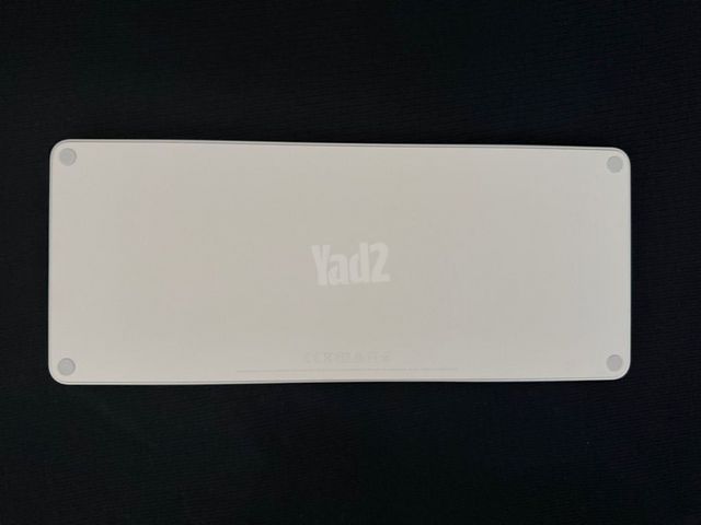 Apple Magic Keyboard - כמו חדש