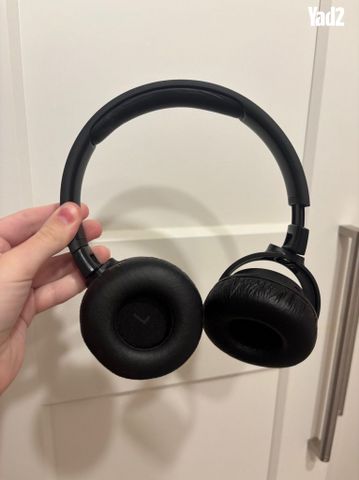 ‏אוזניות JBL