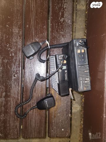2 מכשירי קשר לגיפים ולמוניות