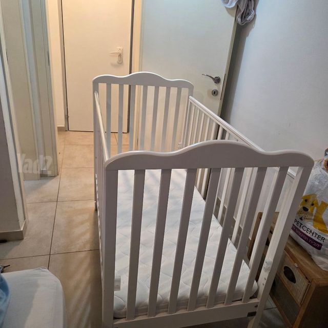 מיטת תינוק סגל פלוס מזרן