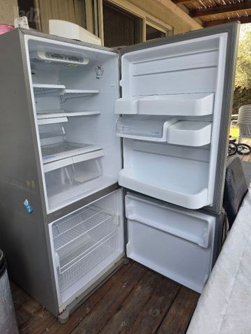 מקרר ביתי lg