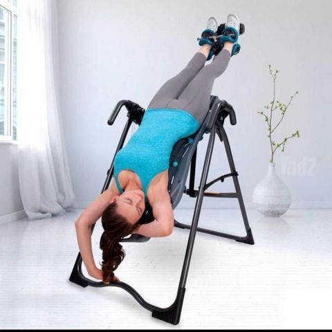 Teeter מיטת היפוך לגב