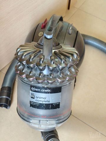 Dyson dc 52