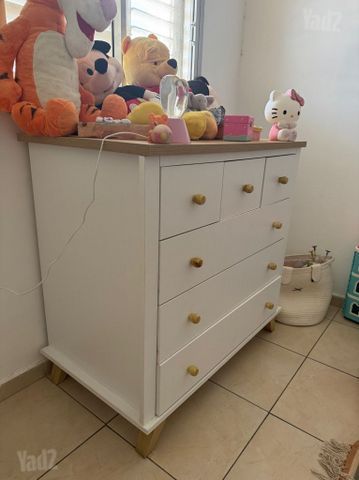 שידת החתלה
