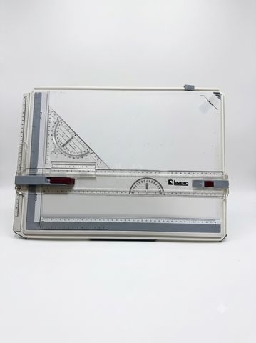 לוח שרטוט A3