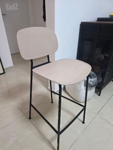 כיסאות בר