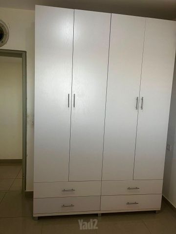 ארונות