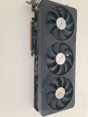 Radeon 7800 XT GAMING OC 16G
