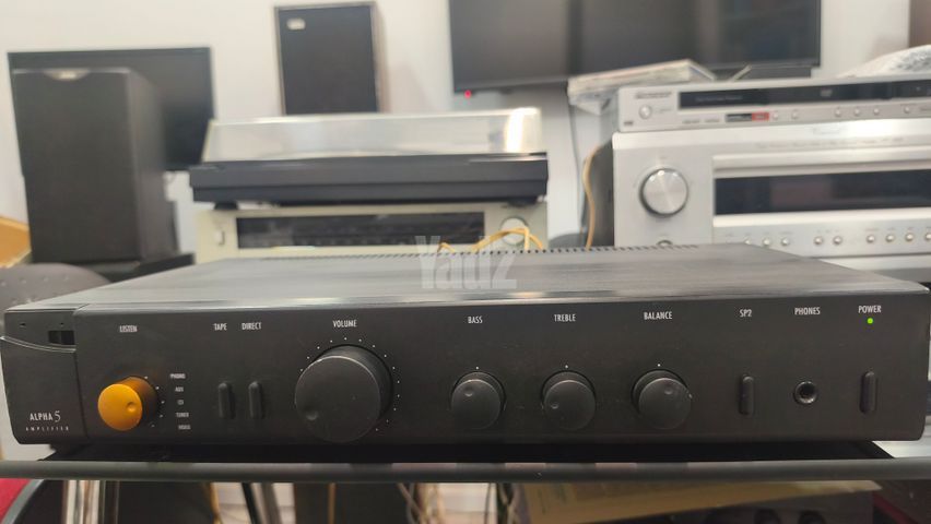 מגבר integrated  של  ARCAM