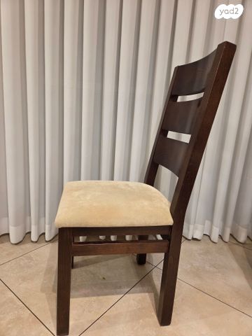 שלחן סלון